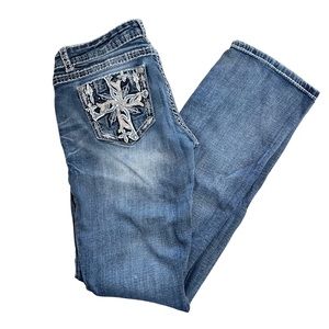 Grace in LA Woman’s Size 30 Low Rise Boot Cut Denim Jeans